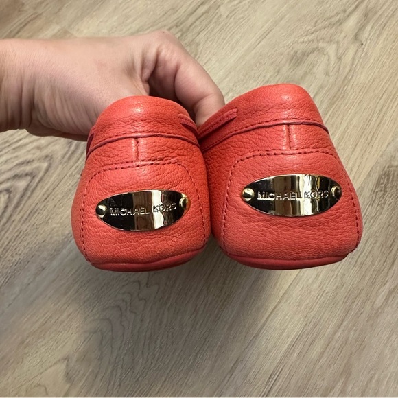 Michael Kors Sutton Moccasin Leather Loafers Size 7 Persimmon - Picture 4 of 6